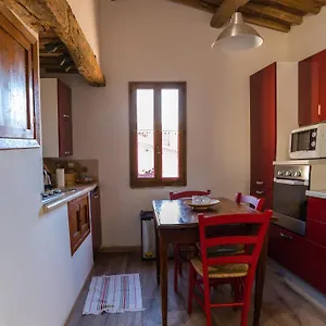  Apartment Porta Pispini Italien