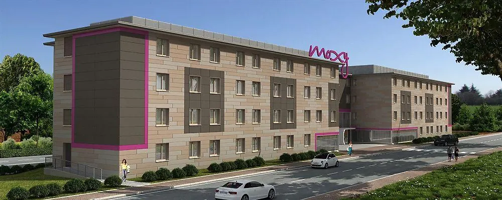 Hotel Moxy Milan Malpensa Airport à Case Nuove