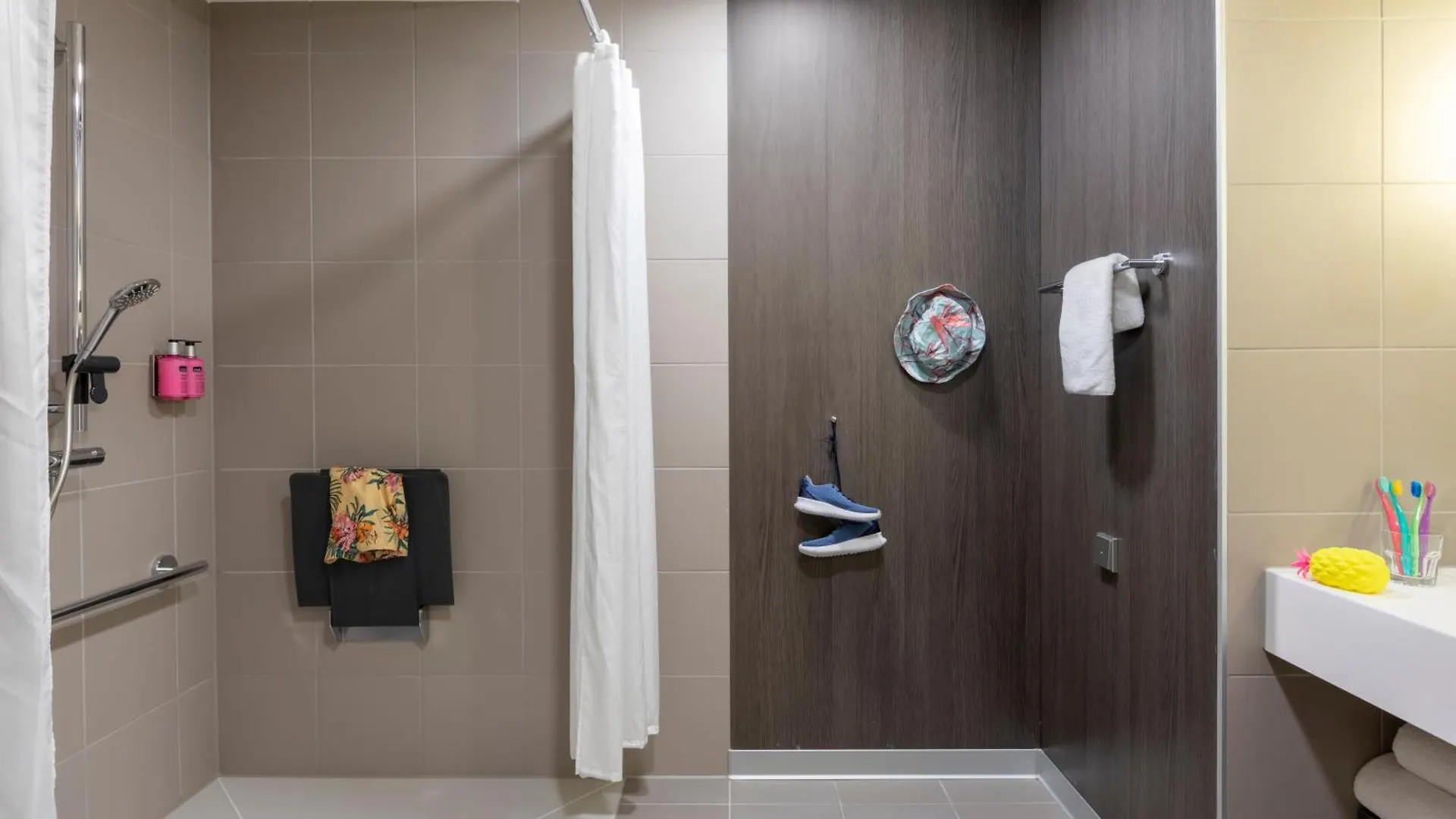Hotel Moxy Milan Malpensa Airport à Case Nuove