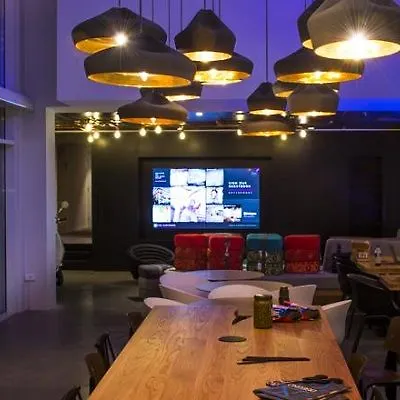 Hotel Moxy Milan Malpensa Airport à Case Nuove